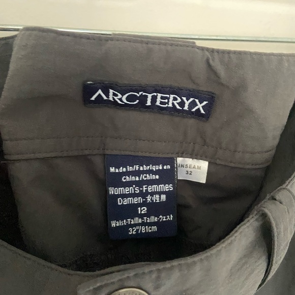 Grey Arc’teryx Pants Medium - Picture 5 of 5